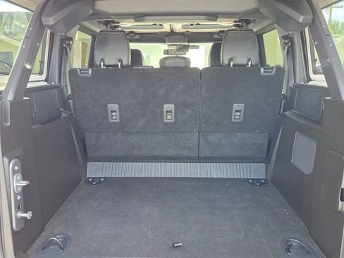 Used 2025 Ford Bronco Badlands AWD/4WD image 13