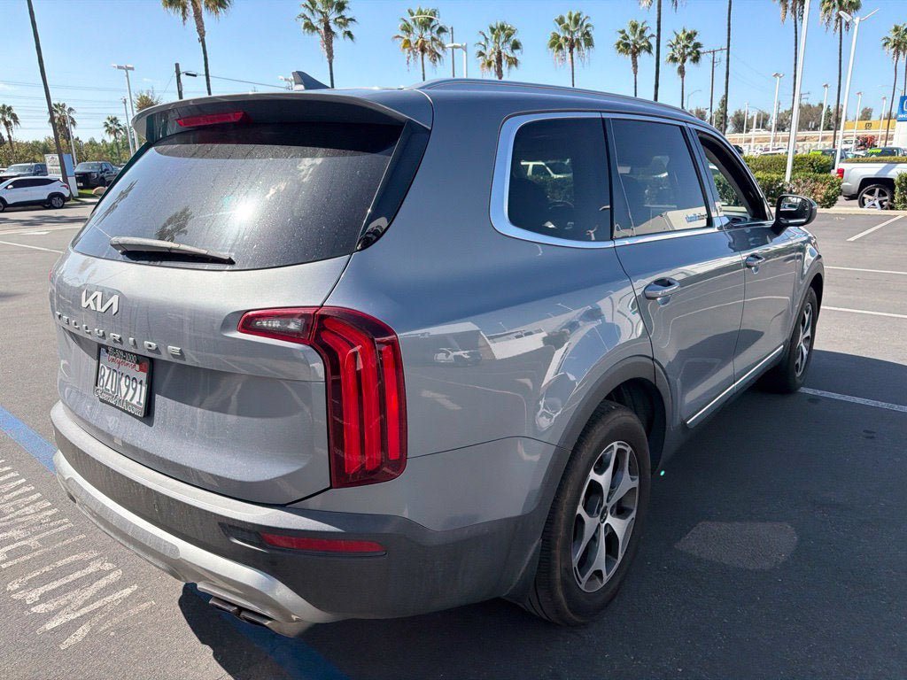 Used 2022 Kia Telluride EX FWD image 6