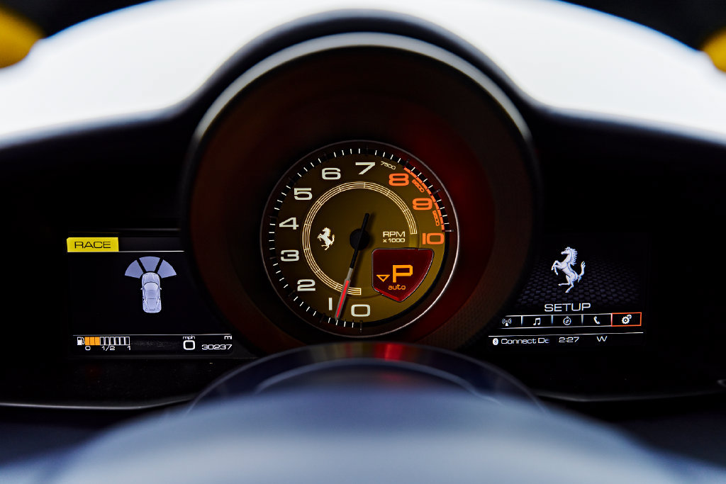 Used 2017 Ferrari 488 GTB RWD image 69