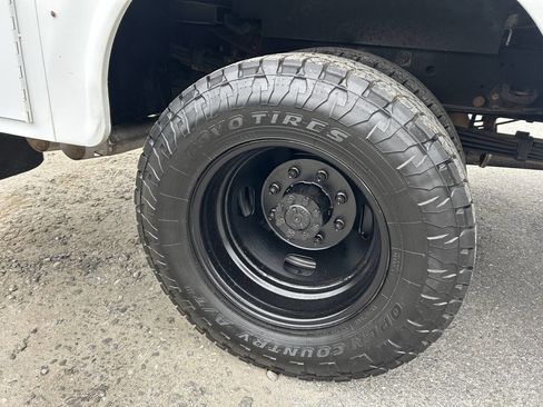 Used 2019 Ford F350 XL w/ Power Equipment Group image 12