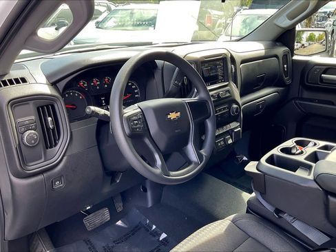 Used 2026 Chevrolet Silverado 1500 Custom image 28