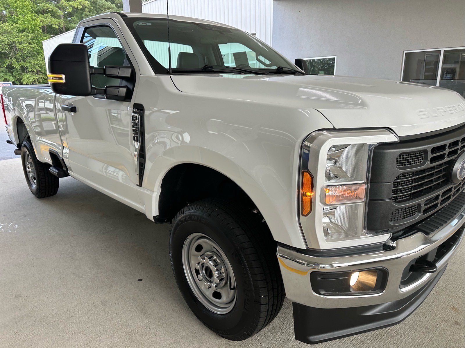 Certified 2024 Ford F250 XL w/ XL Chrome Package AWD/4WD image 9