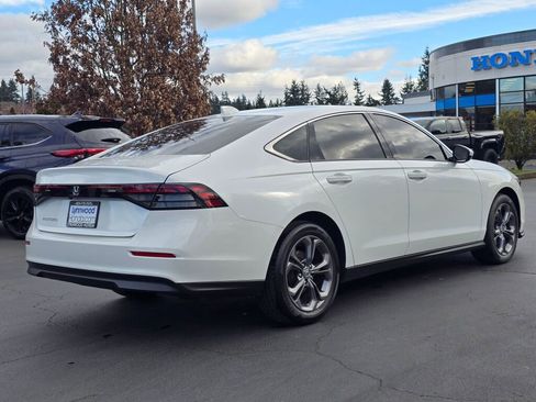 Certified 2023 Honda Accord EX image 14