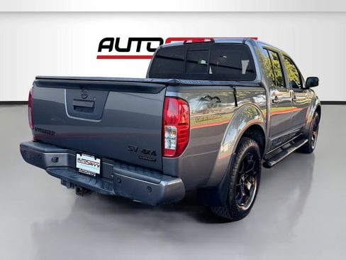 Used 2019 Nissan Frontier SV w/ Value Truck Package AWD/4WD image 7