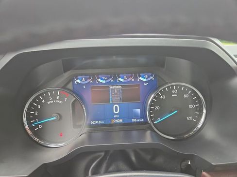 Used 2022 Ford Expedition Limited RWD image 15