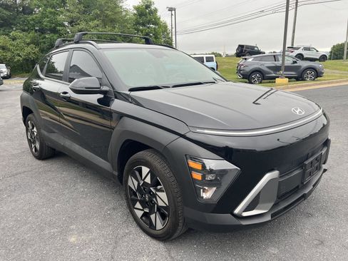 Used 2024 Hyundai Kona SEL w/ Convenience Package AWD/4WD image 7