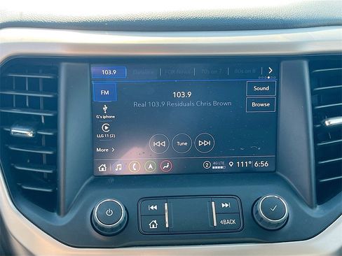 Used 2023 GMC Acadia Denali w/ Denali Ultimate Package image 15