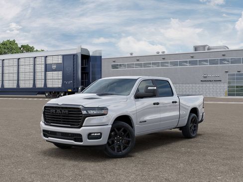 New 2026 RAM 1500 Laramie AWD/4WD image 6