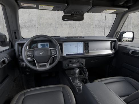 New 2025 Ford Bronco Outer Banks w/ Sasquatch Package image 9