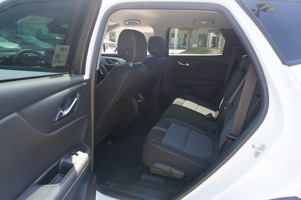 Used 2024 Chevrolet Blazer LT FWD image 14