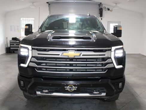 Used 2024 Chevrolet Silverado 2500 High Country w/ High Country Premium Package AWD/4WD image 55