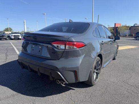 Used 2024 Toyota Corolla SE image 6