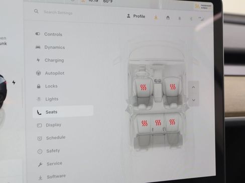 Used 2025 Tesla Model Y Long Range image 10