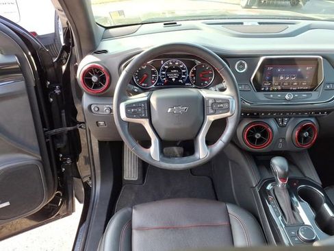 Used 2020 Chevrolet Blazer RS image 12