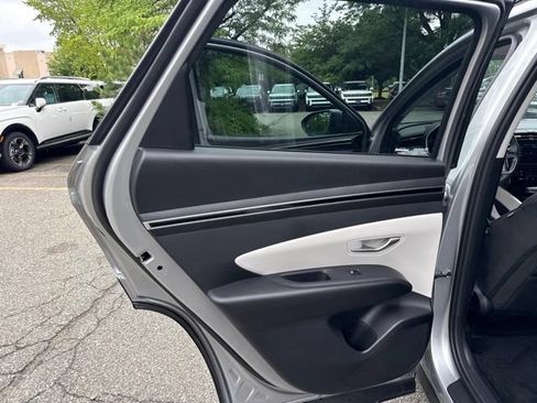 Used 2024 Hyundai Tucson SEL AWD/4WD image 35