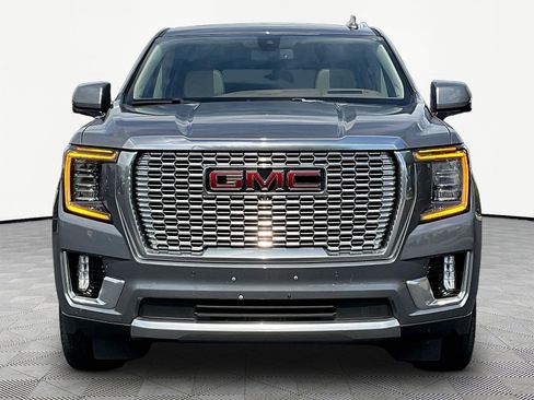 Used 2021 GMC Yukon Denali AWD/4WD image 2