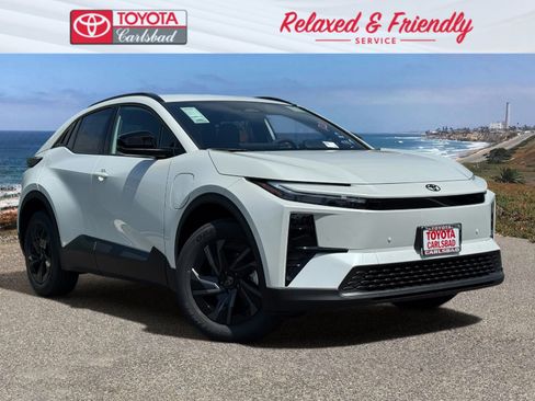 New 2026 Toyota C-HR AWD/4WD image 1