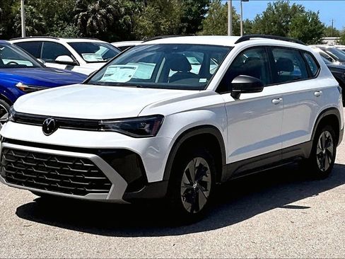 New 2026 Volkswagen Taos S FWD image 9