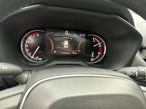 Used 2023 Toyota RAV4 XLE Premium image 19