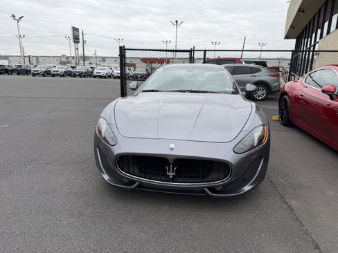 Used 2016 Maserati GranTurismo MC image 8