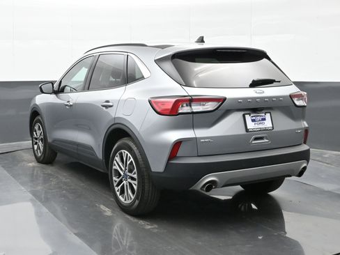 Used 2022 Ford Escape SEL image 6