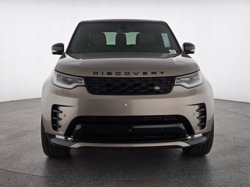 New 2025 Land Rover Discovery Dynamic SE AWD/4WD image 8