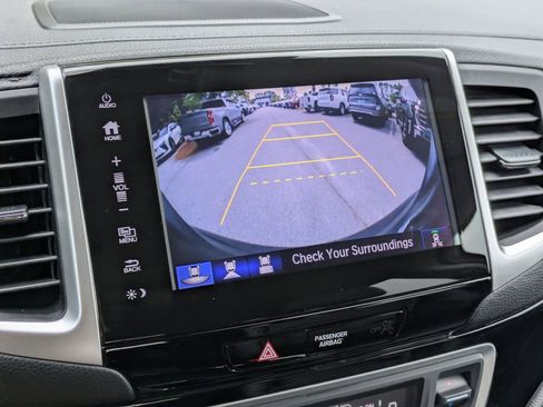 Used 2017 Honda Pilot Elite image 23