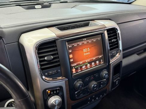 Used 2017 RAM 1500 Laramie image 19