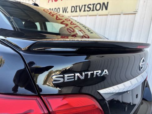 Used 2019 Nissan Sentra SR image 7