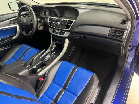 Used 2013 Honda Accord LX-S image 17