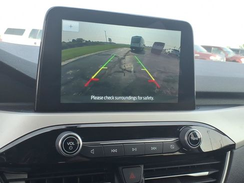 Used 2022 Ford Escape SE w/ Convenience Package FWD image 20