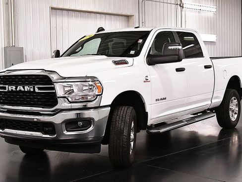 Used 2024 RAM 2500 Big Horn image 3