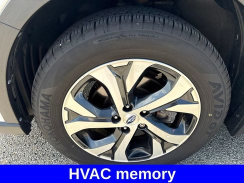 Used 2021 Subaru Outback Touring w/ Popular Package #2 AWD/4WD image 13