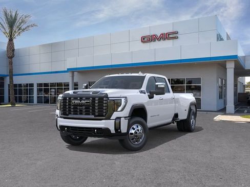 New 2026 GMC Sierra 3500 Denali Ultimate AWD/4WD image 8