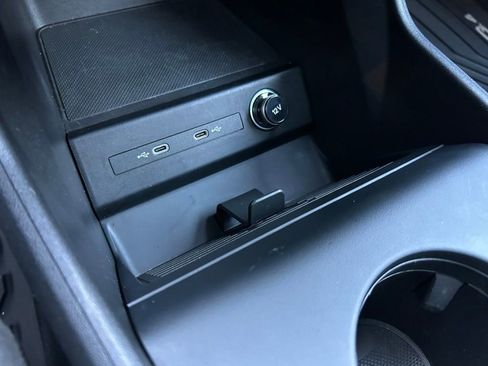 Used 2023 Audi Q4 e-tron Premium Plus w/ Premium Plus image 27