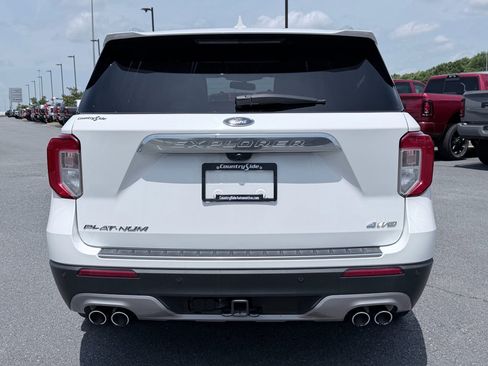 Used 2021 Ford Explorer Platinum w/ Equipment Group 601A AWD/4WD image 8