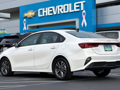 Used 2023 Kia Forte LXS image 5