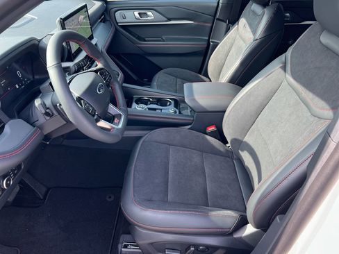 New 2026 Ford Explorer ST image 39