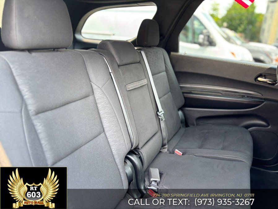 Used 2025 Dodge Durango GT AWD/4WD image 13