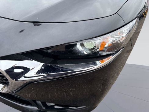 Certified 2025 MAZDA MAZDA3 s image 9