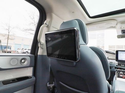 Used 2018 Lincoln Navigator L Black Label image 58