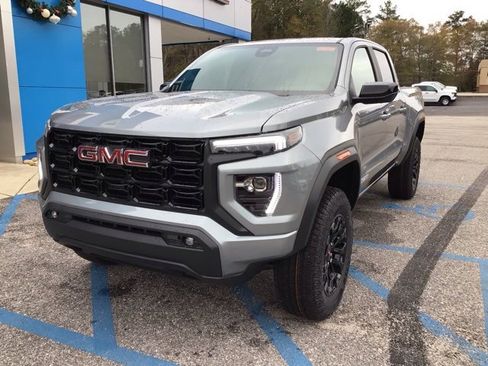 New 2026 GMC Canyon Elevation w/ Convenience Package image 2