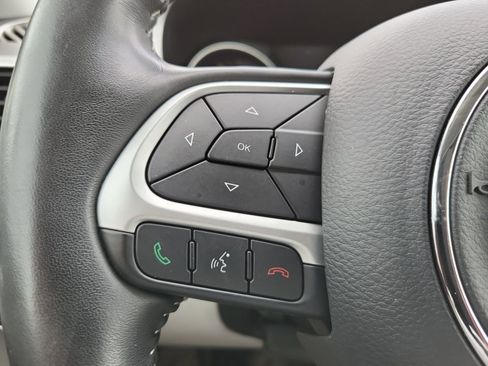 Used 2018 Jeep Compass Latitude w/ Popular Equipment Group image 26