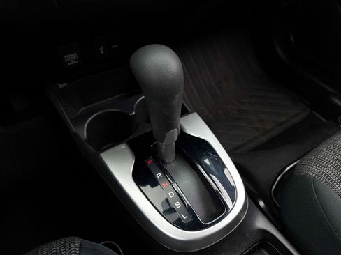 Used 2017 Honda Fit LX image 21