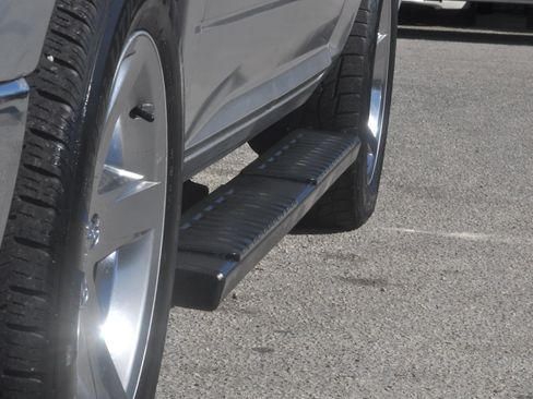 Used 2012 RAM 1500 Big Horn w/ Remote Start & Security Group RWD image 21