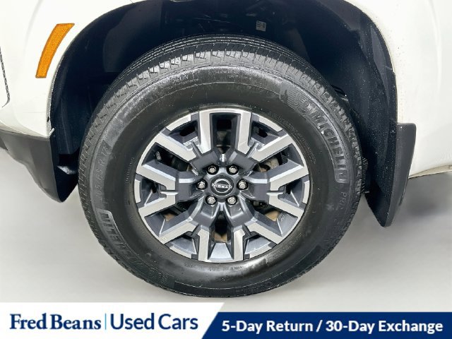 Used 2023 Nissan Frontier SV w/ SV Convenience Package AWD/4WD image 35