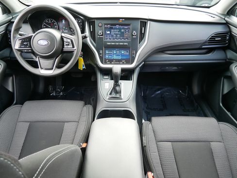 Used 2022 Subaru Outback AWD/4WD image 10