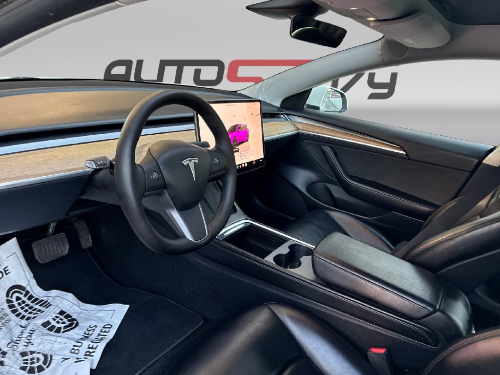 Used 2023 Tesla Model 3 Standard Range RWD image 10