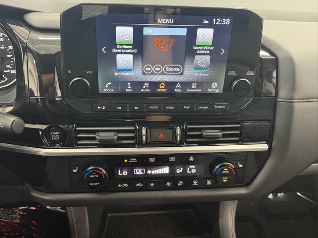 Certified 2025 Nissan Pathfinder SL FWD image 29