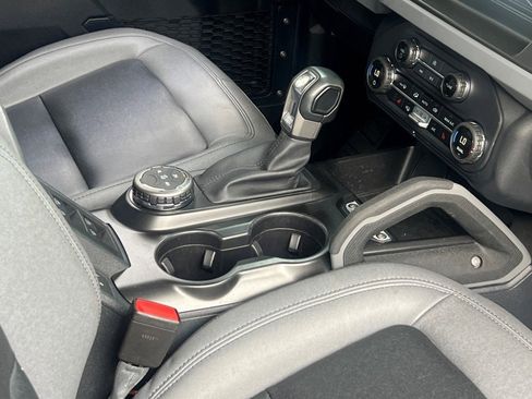 Used 2023 Ford Bronco Big Bend image 11